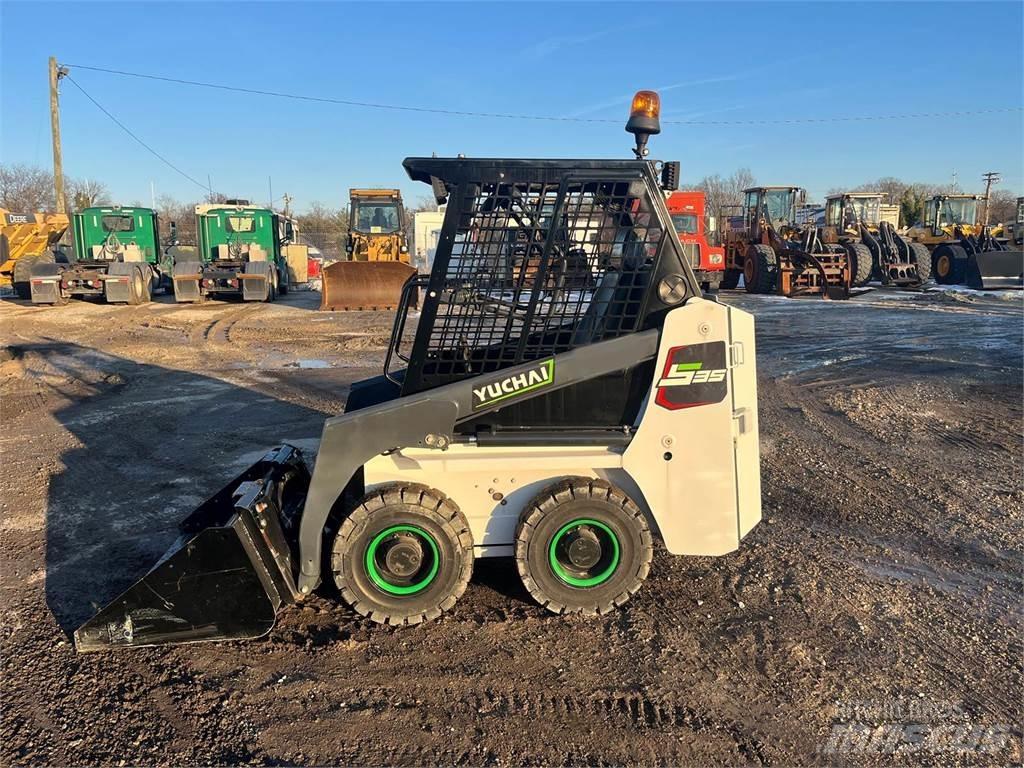 Yuchai S35 Мини-погрузчики
