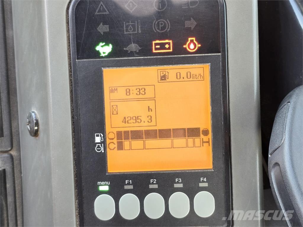 Yanmar SV 100-2PB Гусеничные экскаваторы