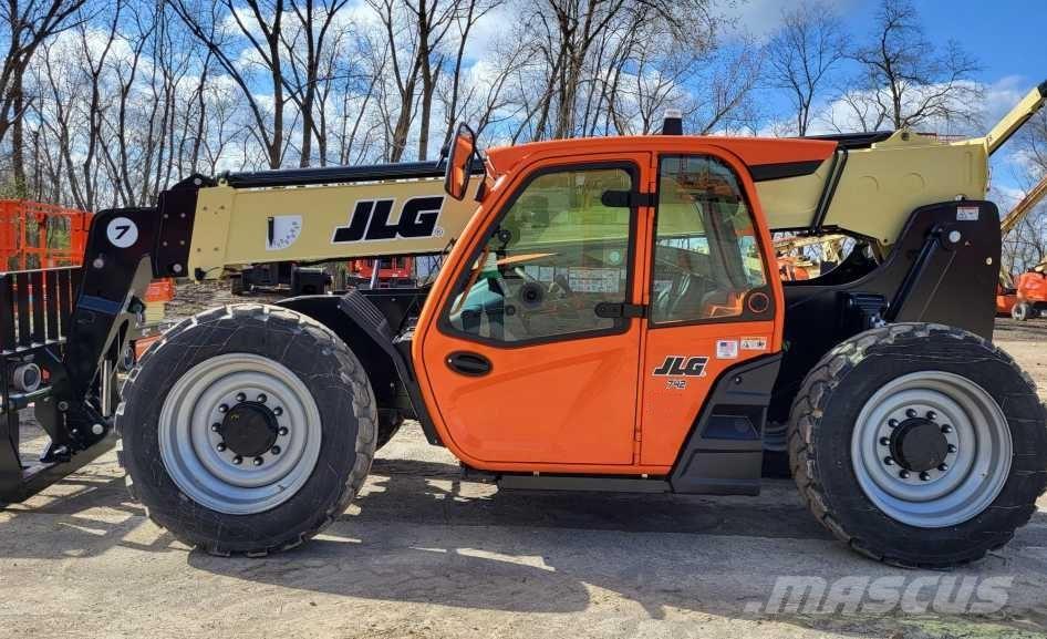 JLG 742 Телескопические погрузчики