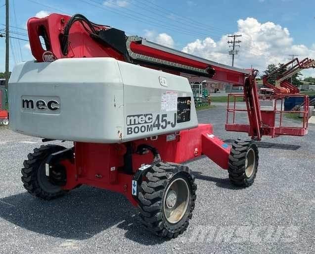 MEC 45J Вертикальные мачтовые подъемники