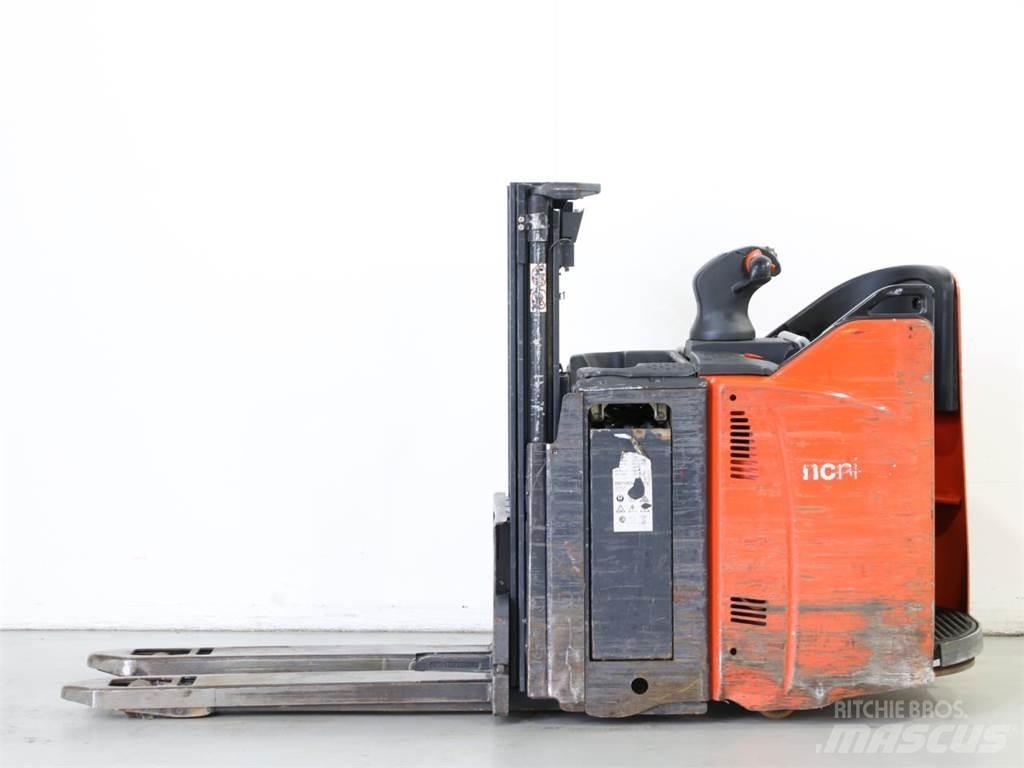 Linde D12HPSP/133 Ручные штабелёры с электроподъёмом