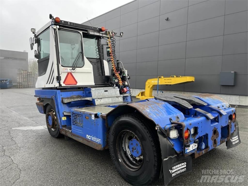 Terberg RT223 4X4 Складская техника - Другие