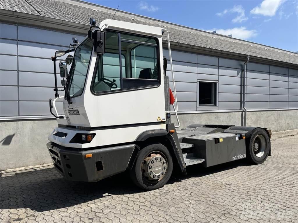 Terberg YT222 4X2 Складская техника - Другие