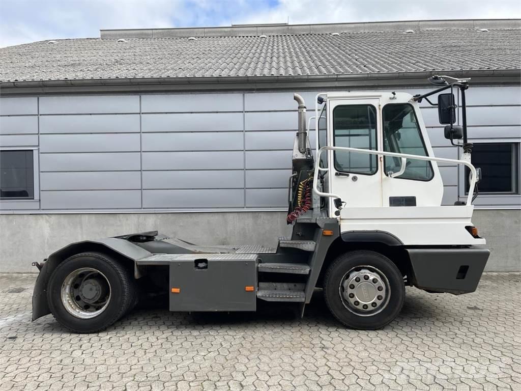 Terberg YT222 4x2 Складская техника - Другие