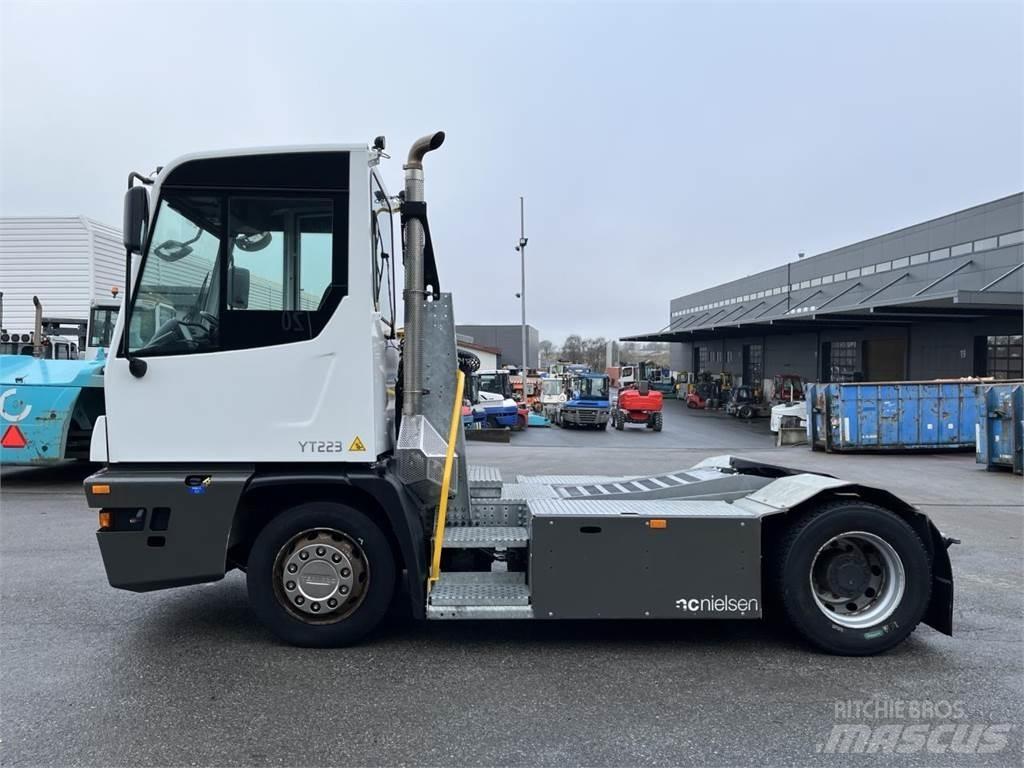 Terberg YT223 4x2 Складская техника - Другие