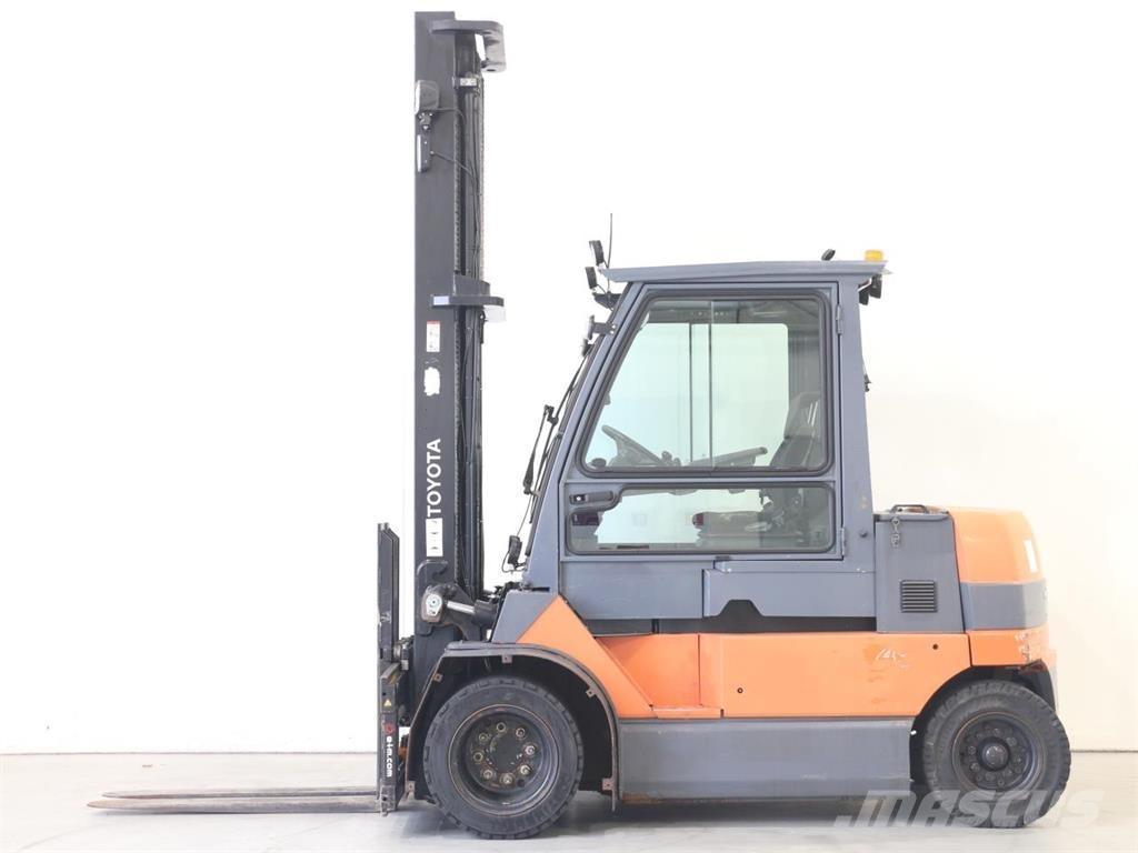 Toyota 7FBMF45 Другие складские механизмы