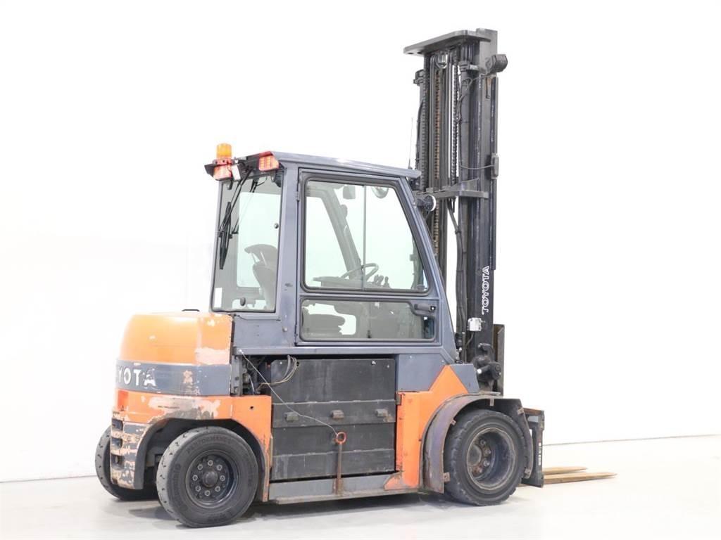 Toyota 7FBMF45 Другие складские механизмы