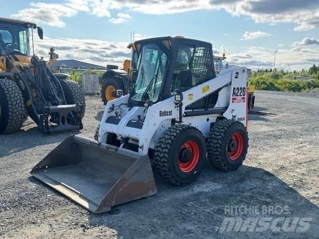 Bobcat A220 Мини-погрузчики