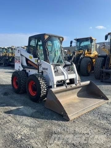 Bobcat A220 Мини-погрузчики