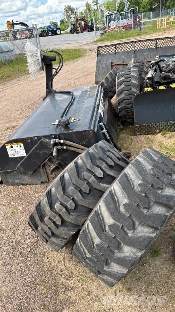Bobcat S650 Мини-погрузчики