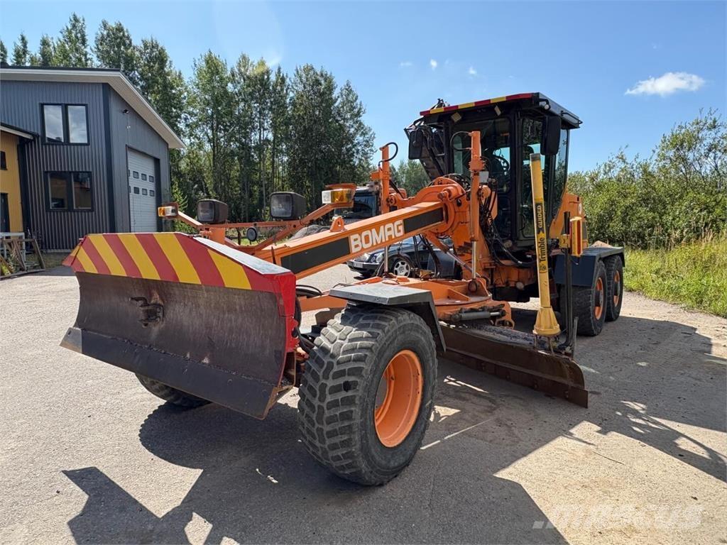 Bomag BG 110 TA Грейдеры