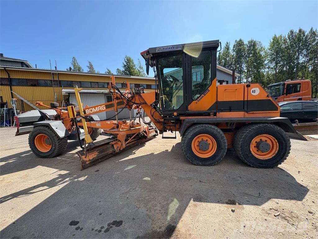 Bomag BG 110 TA Грейдеры