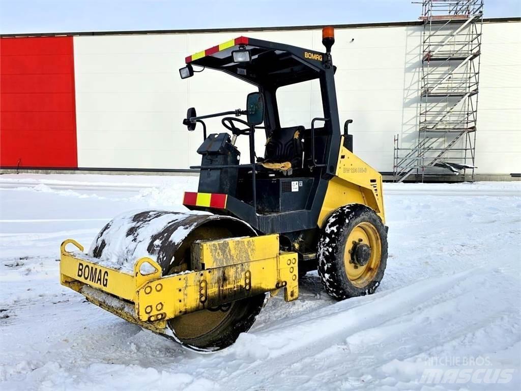 Bomag BW 124 DH-3 Строительная техника - Другие