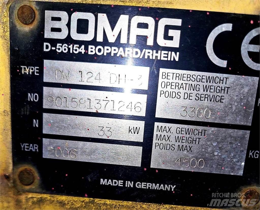 Bomag BW 124 DH-3 Строительная техника - Другие