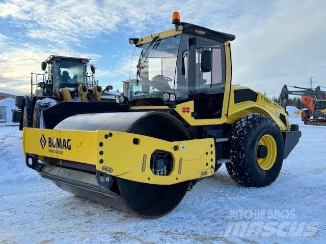 Bomag BW 213D-5 Строительная техника - Другие