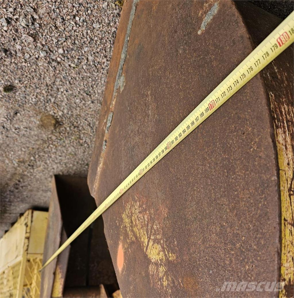 BSV Kahmari Комплектующие для погрузочных и сельхозмашин