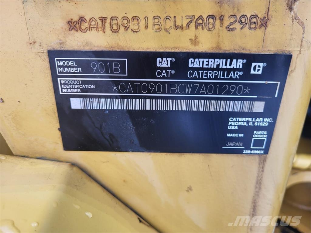 CAT 901B Малые погрузчики