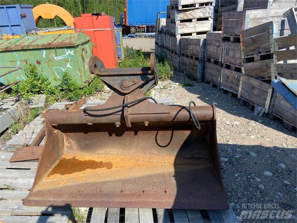 CAT M318D Складская техника - Другие