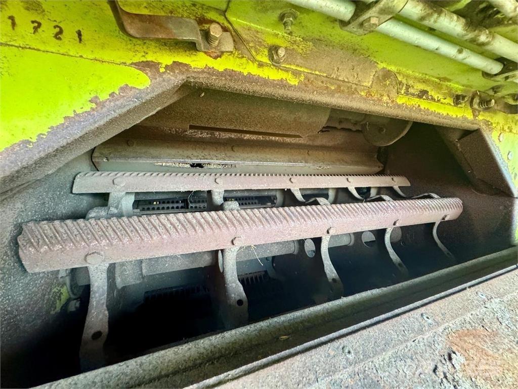 CLAAS 48 Зерноуборочные комбайны