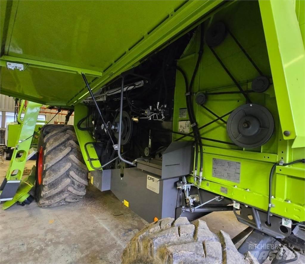 CLAAS Avero 160 Зерноуборочные комбайны