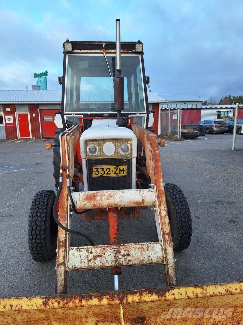 David Brown 990 Трактора