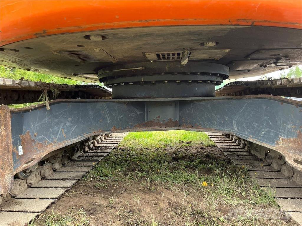 Doosan DX140LC Гусеничные экскаваторы