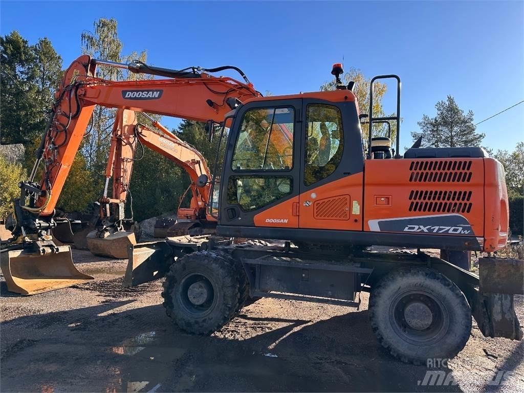 Doosan DX170W-5 Колёсные экскаваторы