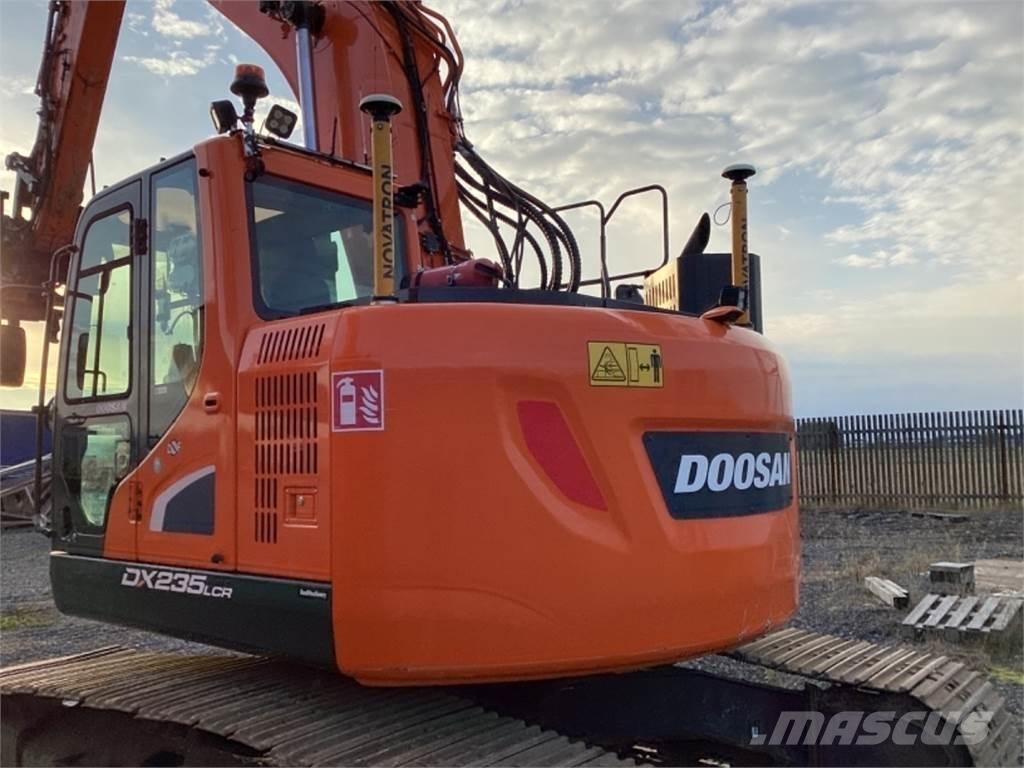 Doosan DX235 LCR Гусеничные экскаваторы