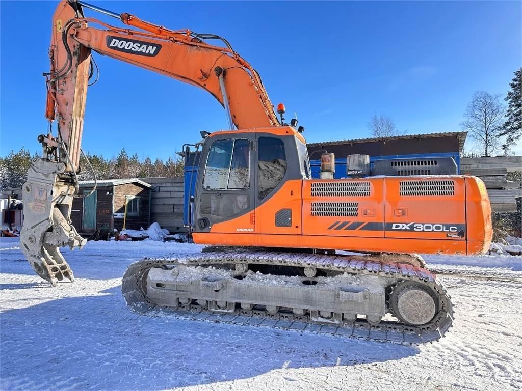 Doosan DX300 LC-3 Гусеничные экскаваторы