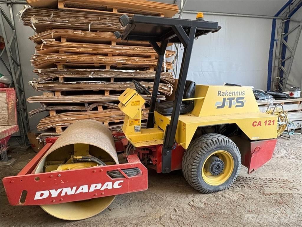 Dynapac CA 121 D Строительная техника - Другие