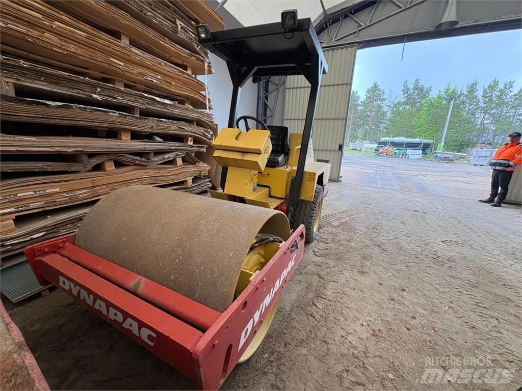 Dynapac CA 121 D Строительная техника - Другие