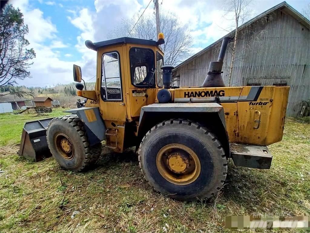 Hanomag 44D Фронтальные погрузчики