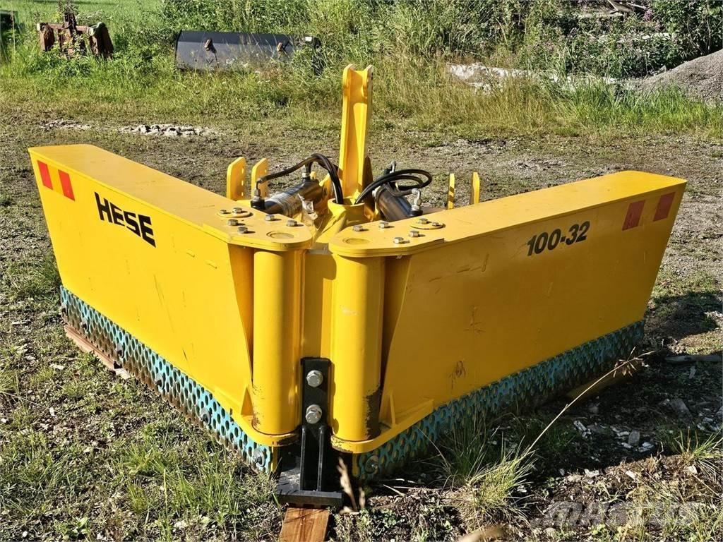Hese HE 100-32 Другая техника для уборки снега