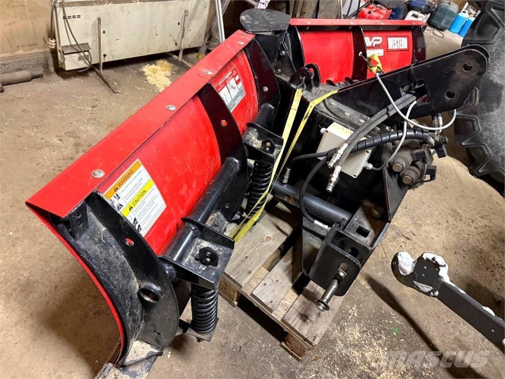 Hilltip Aura Снежные отвалы и плуги