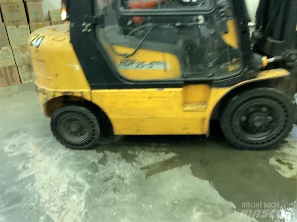 Hyundai HDE 25 E Дизельные погрузчики