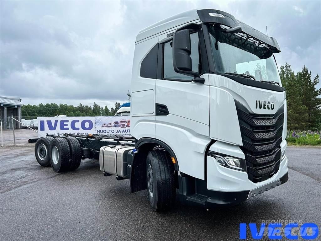 Iveco X-WAY Специальные грузовики