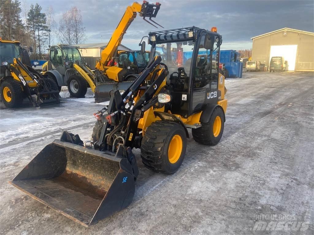 JCB 403 Plus Фронтальные погрузчики