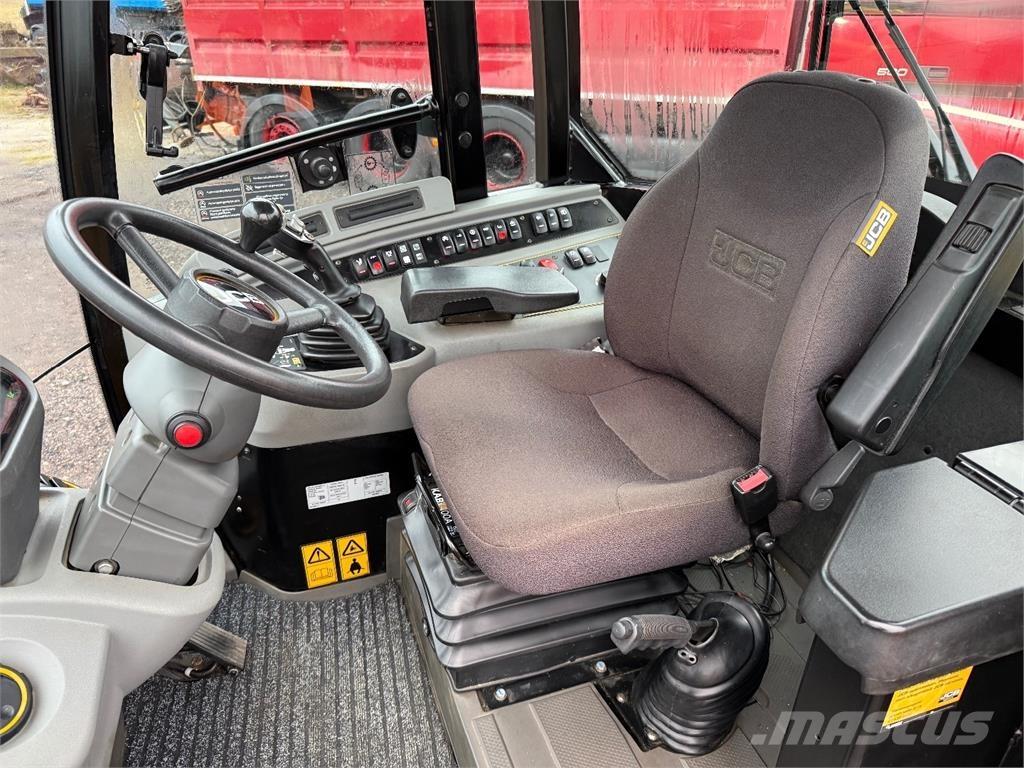 JCB 409 Фронтальные погрузчики