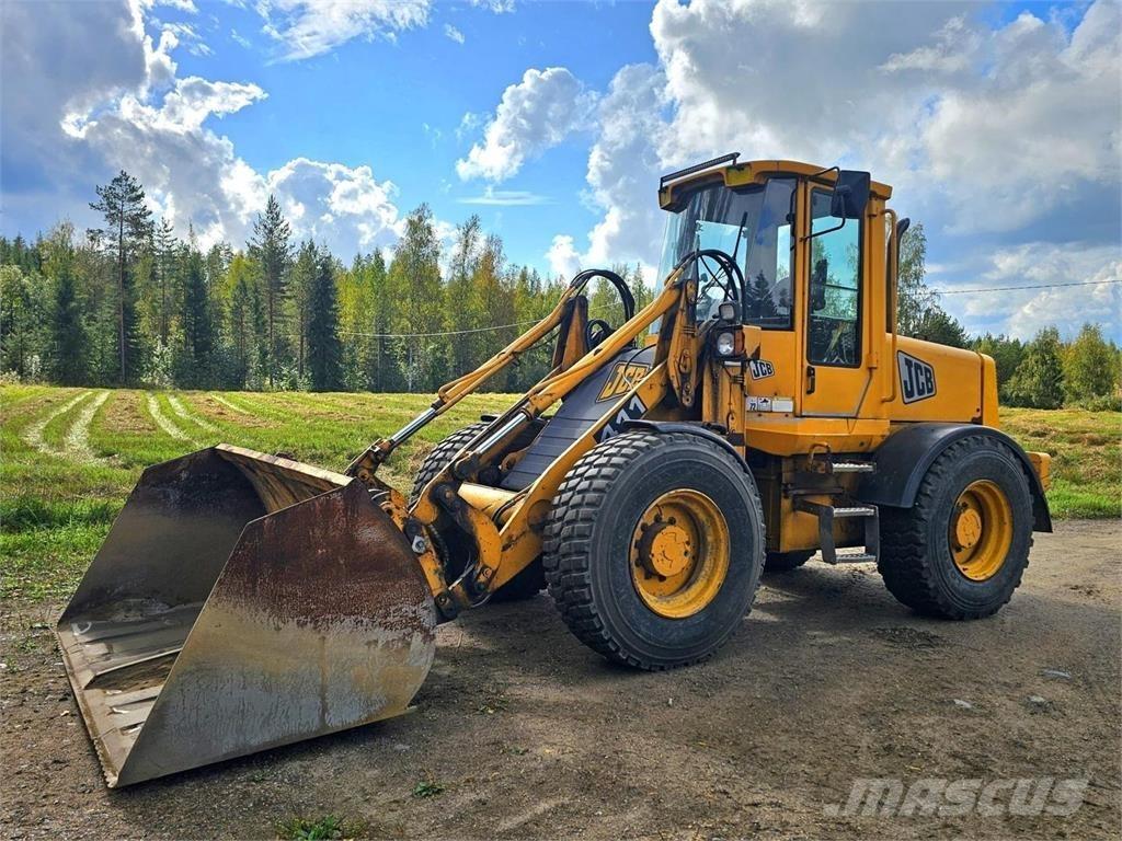 JCB 411 Фронтальные погрузчики