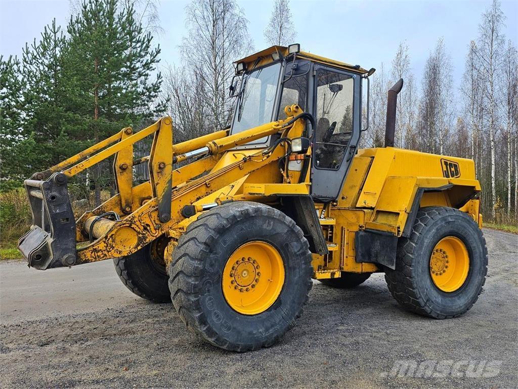 JCB 425 Фронтальные погрузчики