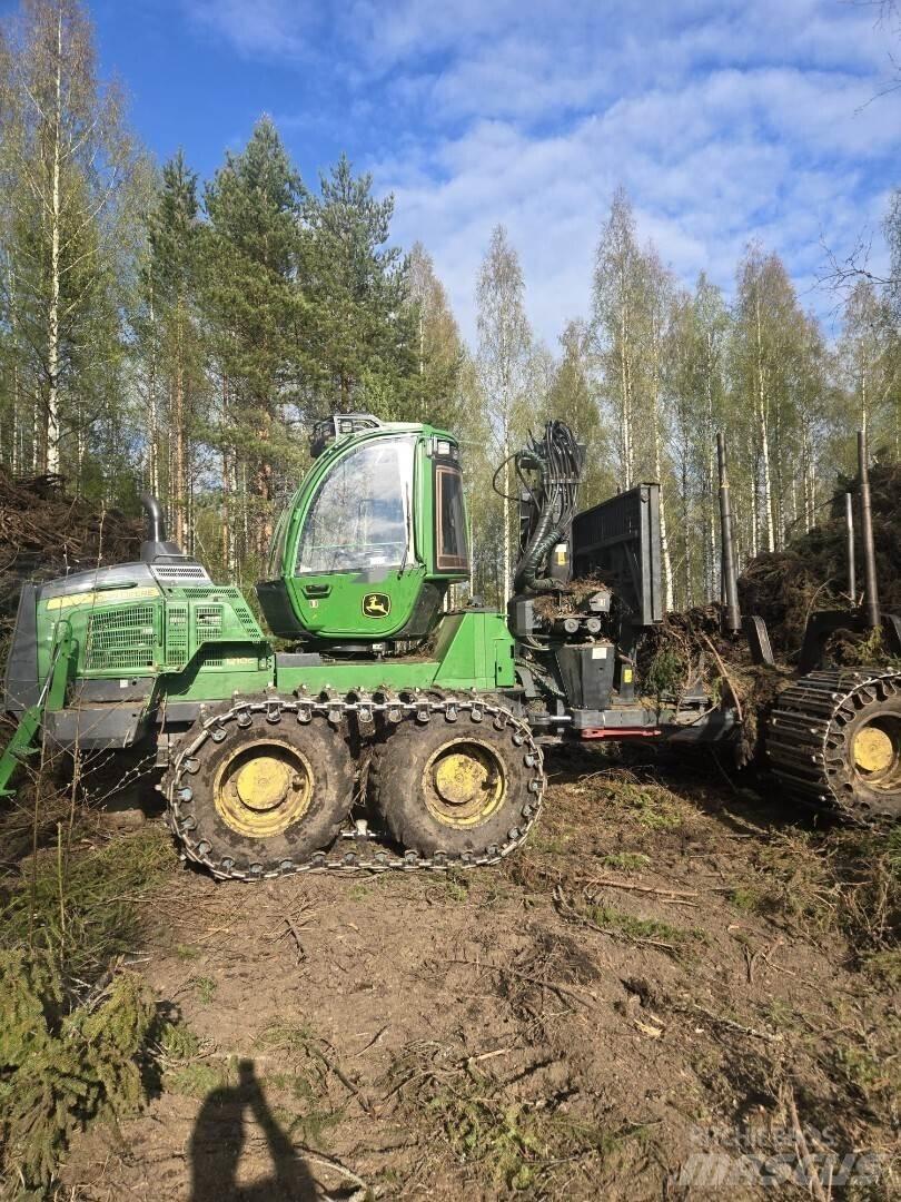 John Deere 1210 G Форвардеры