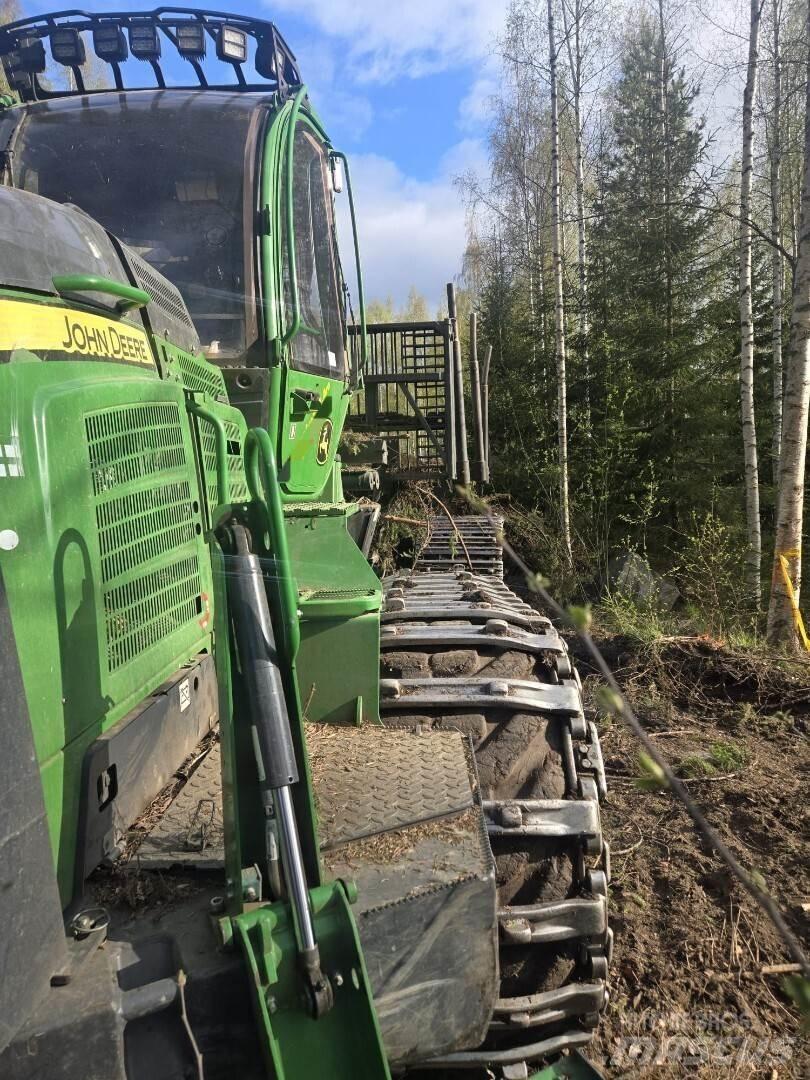 John Deere 1210 G Форвардеры
