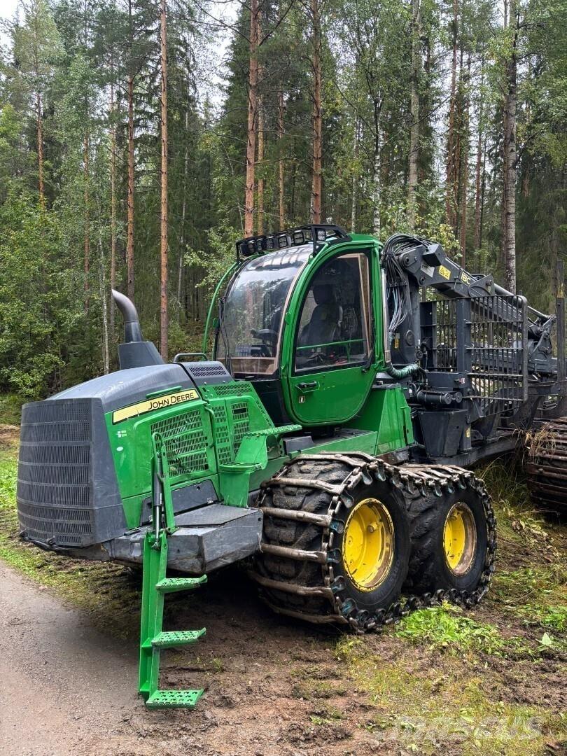 John Deere 1210G Форвардеры