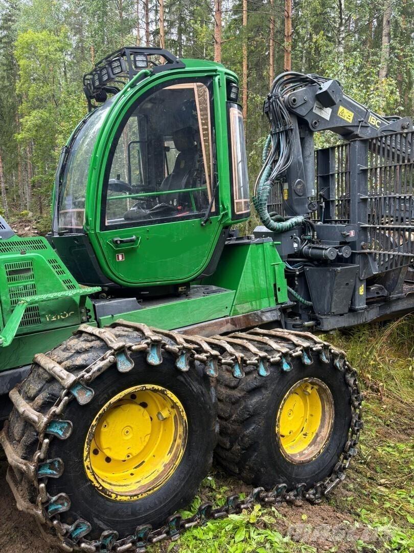 John Deere 1210G Форвардеры