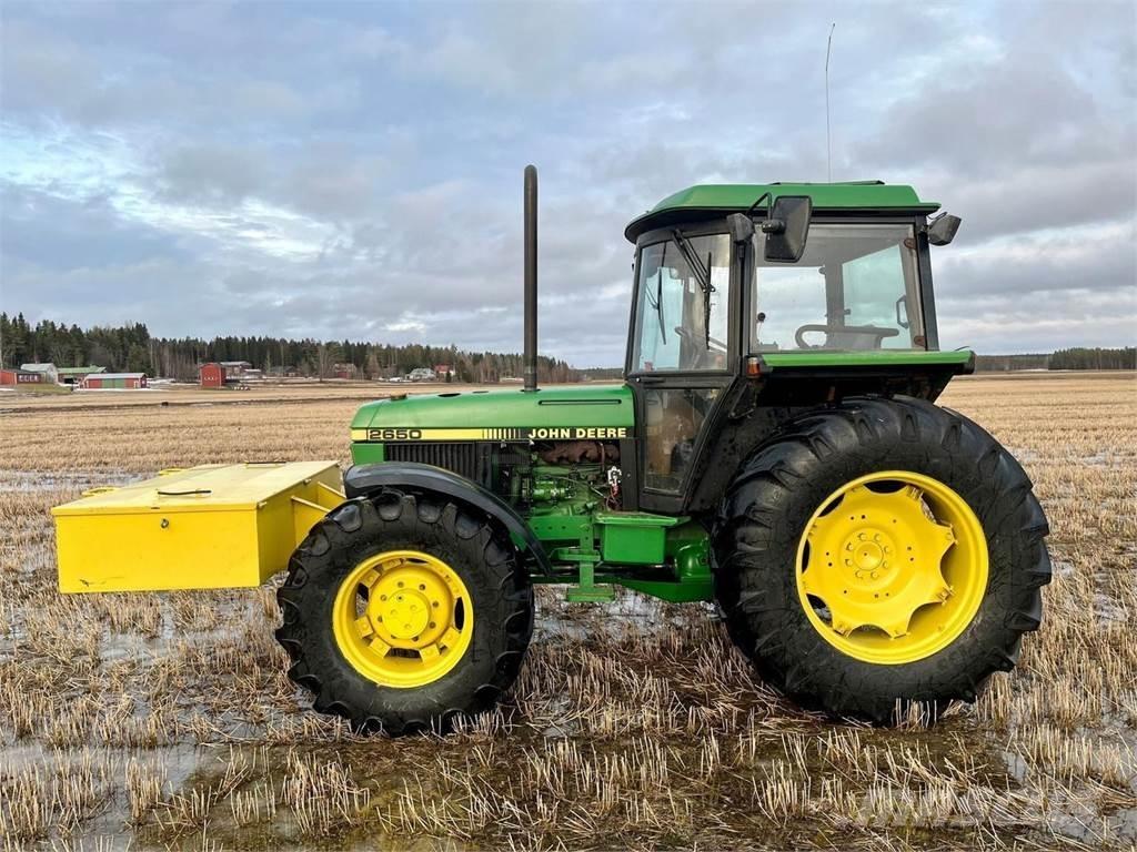 John Deere 2650 Трактора