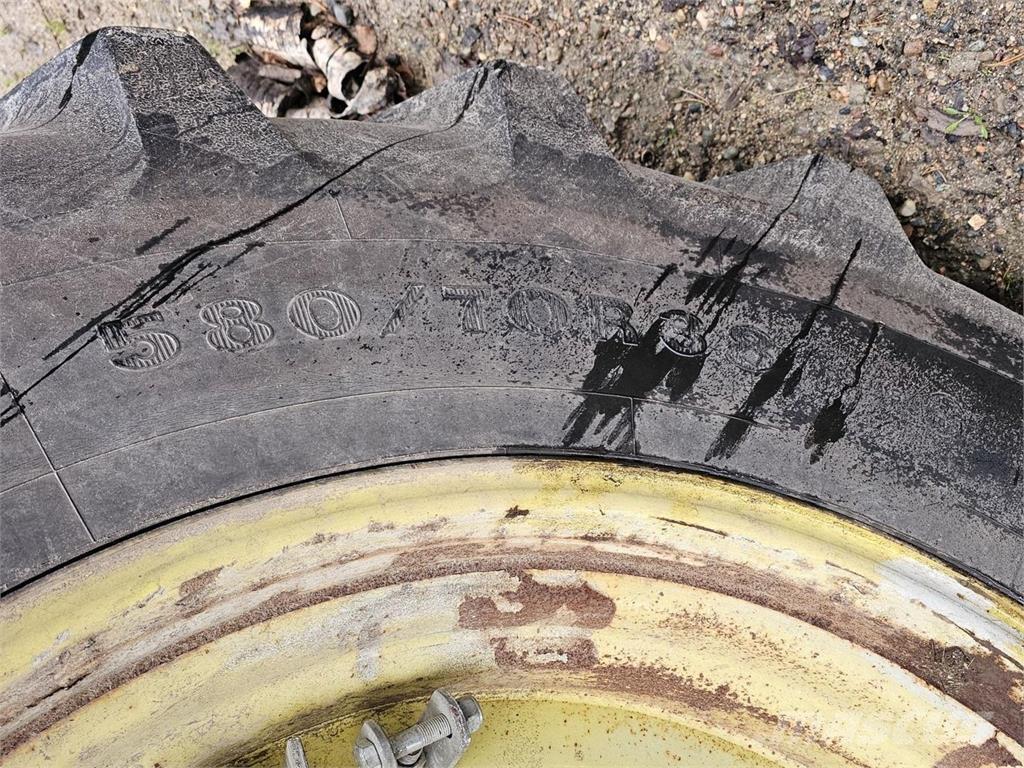 John Deere 6800 Трактора