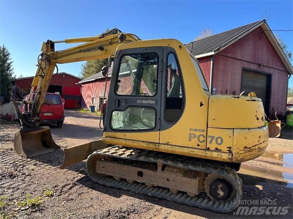 Komatsu PC70-7 Малые экскаваторы 7т-12т