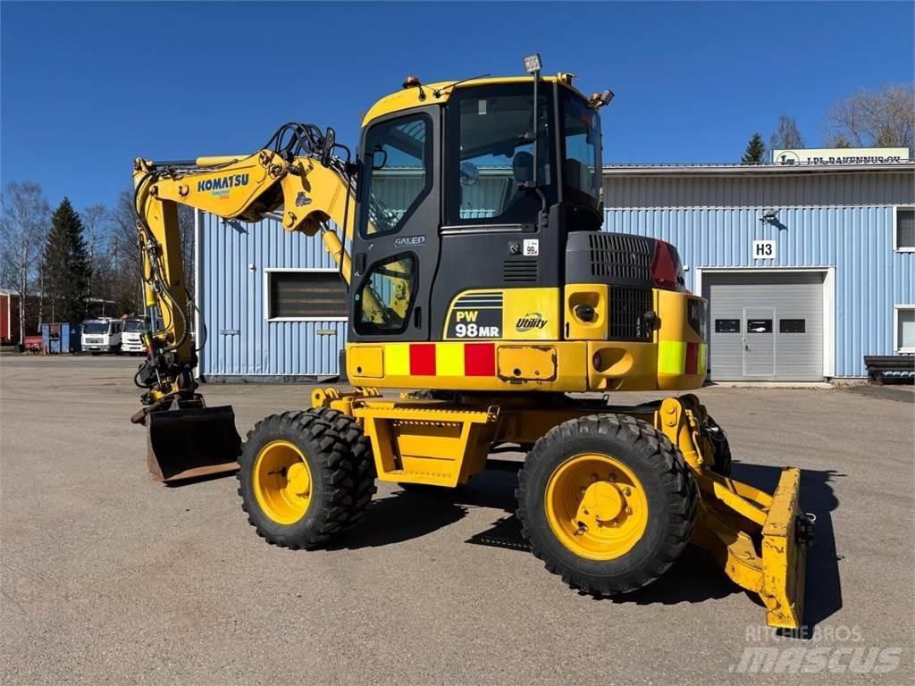 Komatsu PW 98MR-6 Колёсные экскаваторы