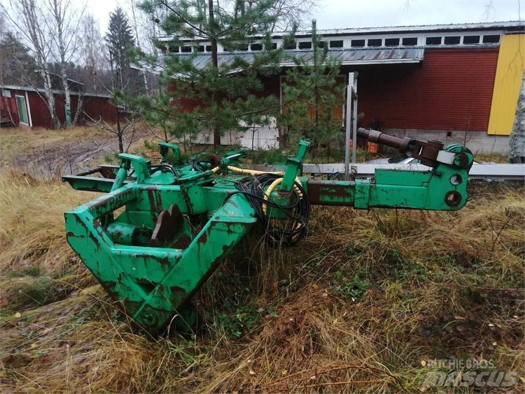  Laikkumätästin Строительная техника - Другие