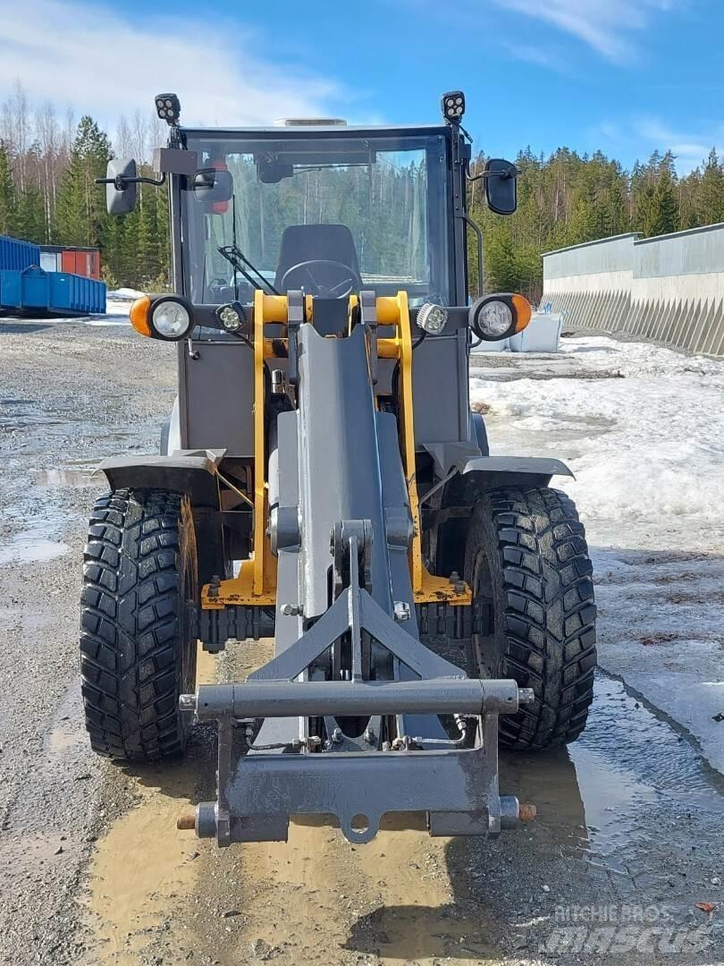 Mecalac Ax 850 Фронтальные погрузчики